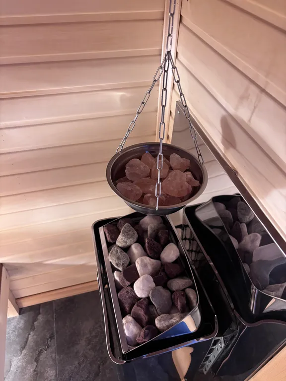 Уютный новый дом с сауной включена в стоимость и видом на озеро и лес