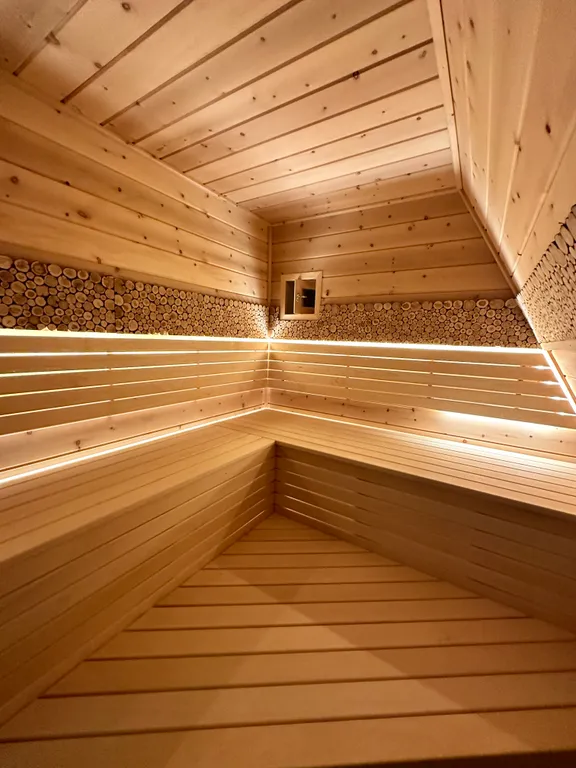 Домик Царская баня с подогреваемым  бассейном