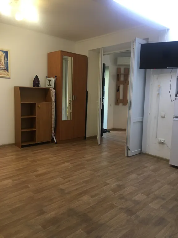 Квартира Полуторная квартира возле моря для семейного отдыха — Ялта