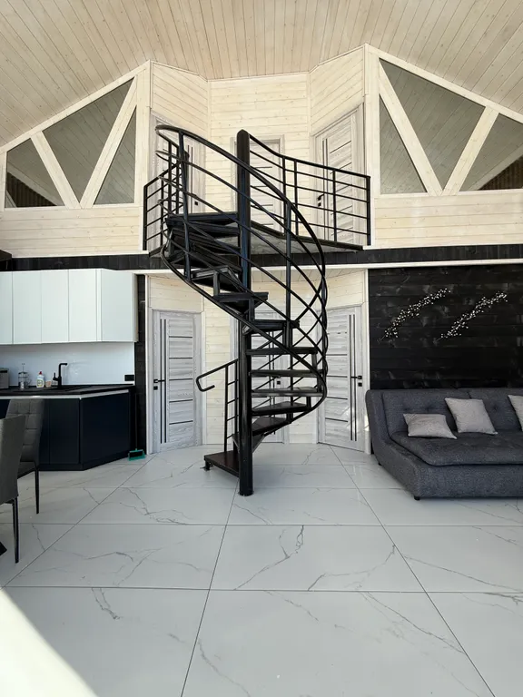 Дом в центре гор