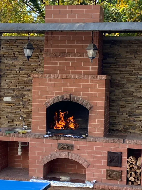 Дом с бассейном у Массандровского дворца