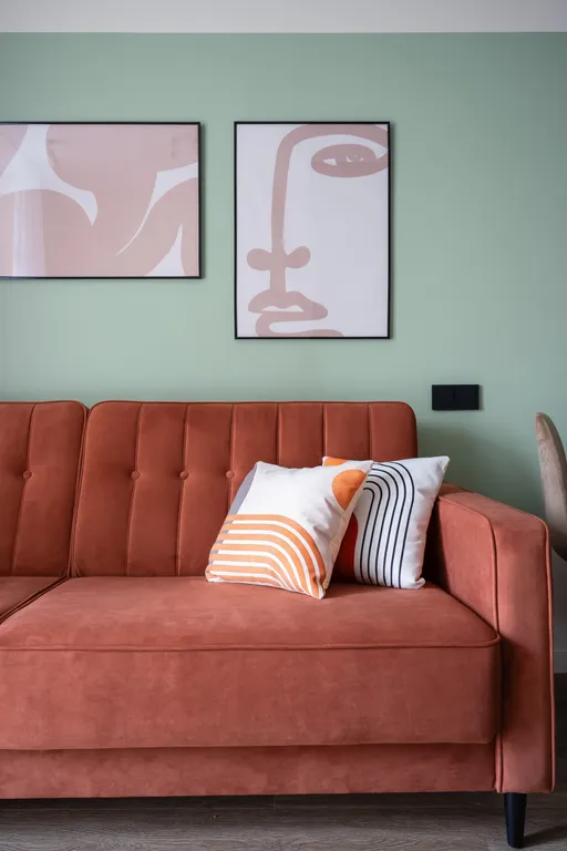 Комфортабельная евродвушка Меркурий с балконом у озера