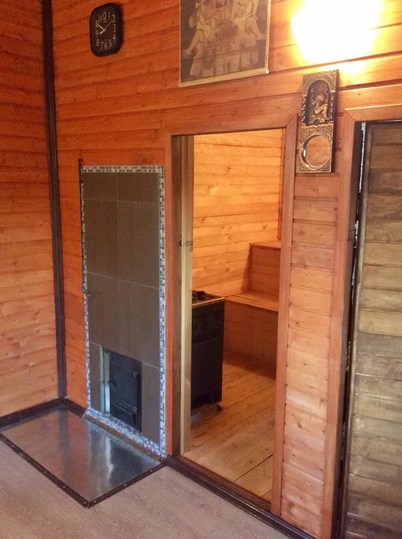 Коттедж Домик у леса с камином — Малая Брембола