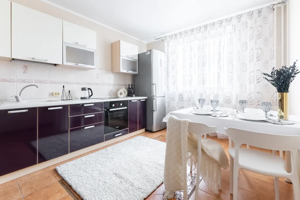 Квартира 4-комнатная Квартира — Казань