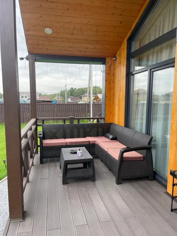 Красивый тёплый дом