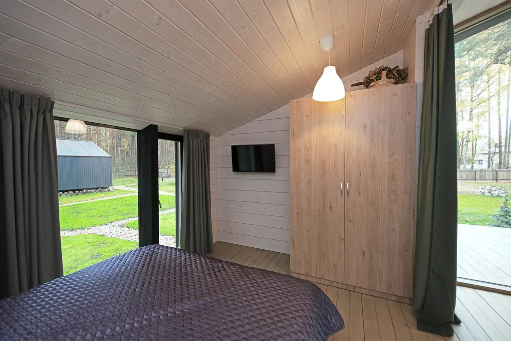 Уютный домик в сосновом бору