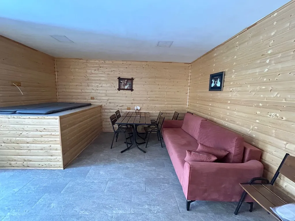 Уютный дом с видом на горы