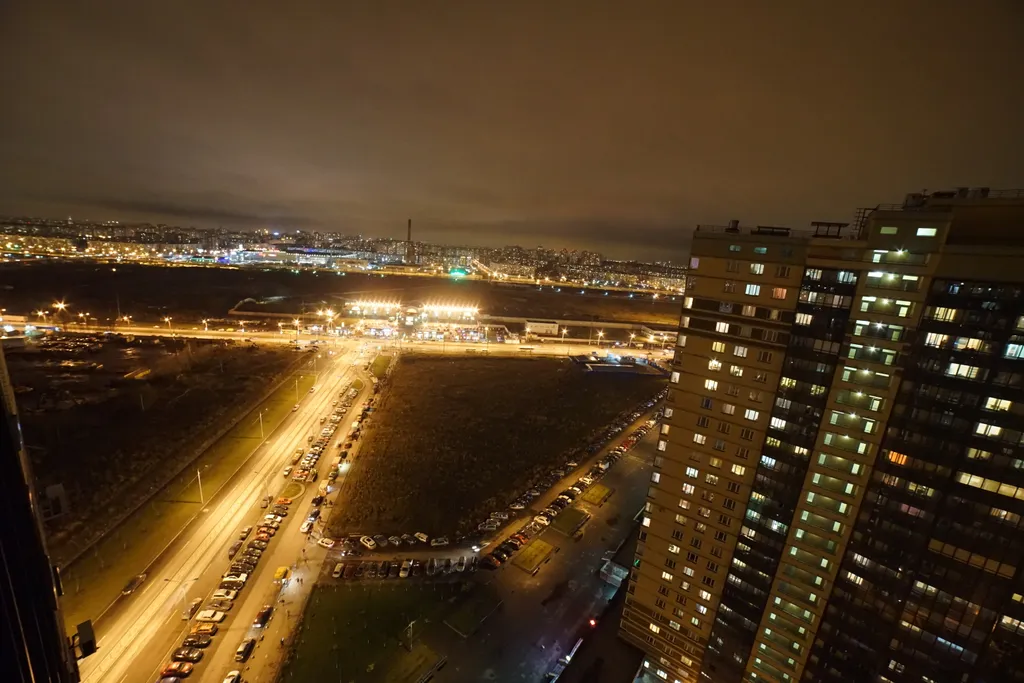 Квартира комфорт, бизнес класса возле метро Парнас