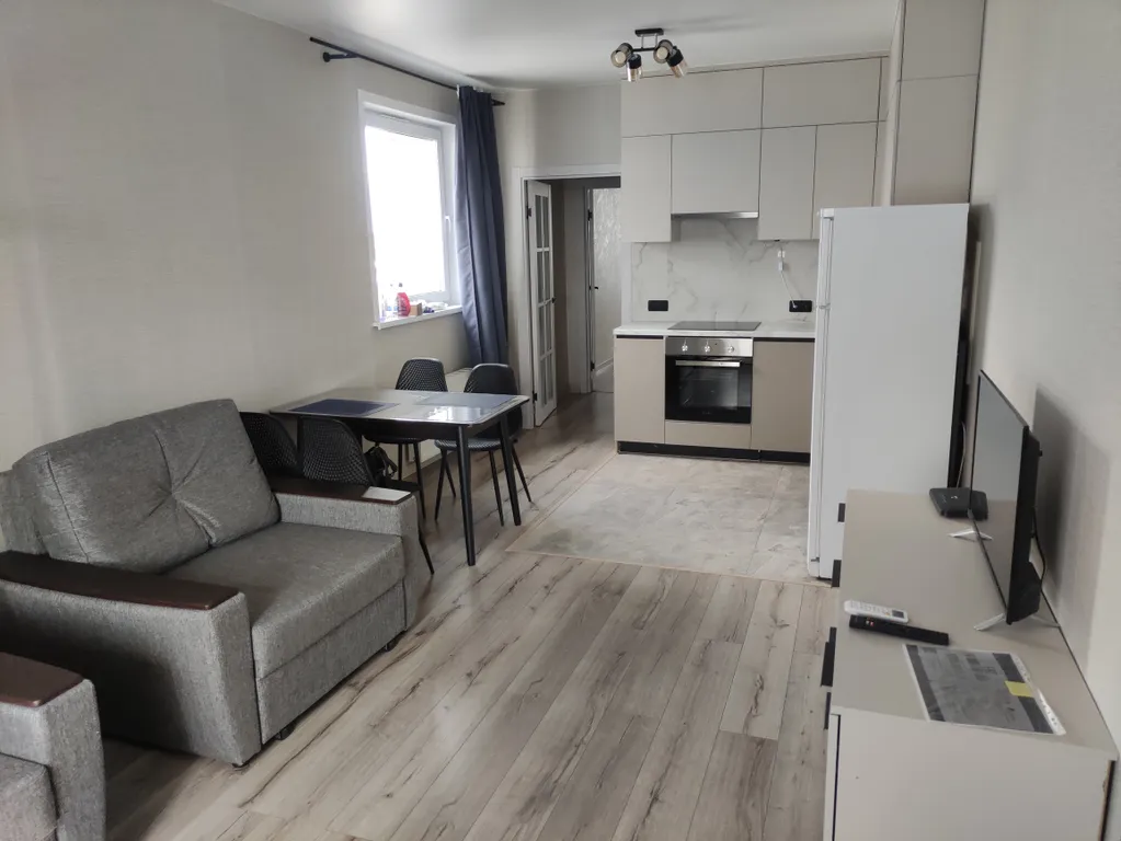 Просторная евродвушка с дизайнерским ремонтом в новом доме