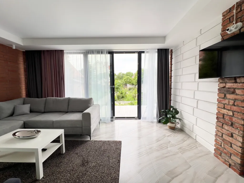 Коттедж Уютный домик в тихом районе Зеленоградска — Зеленоградск