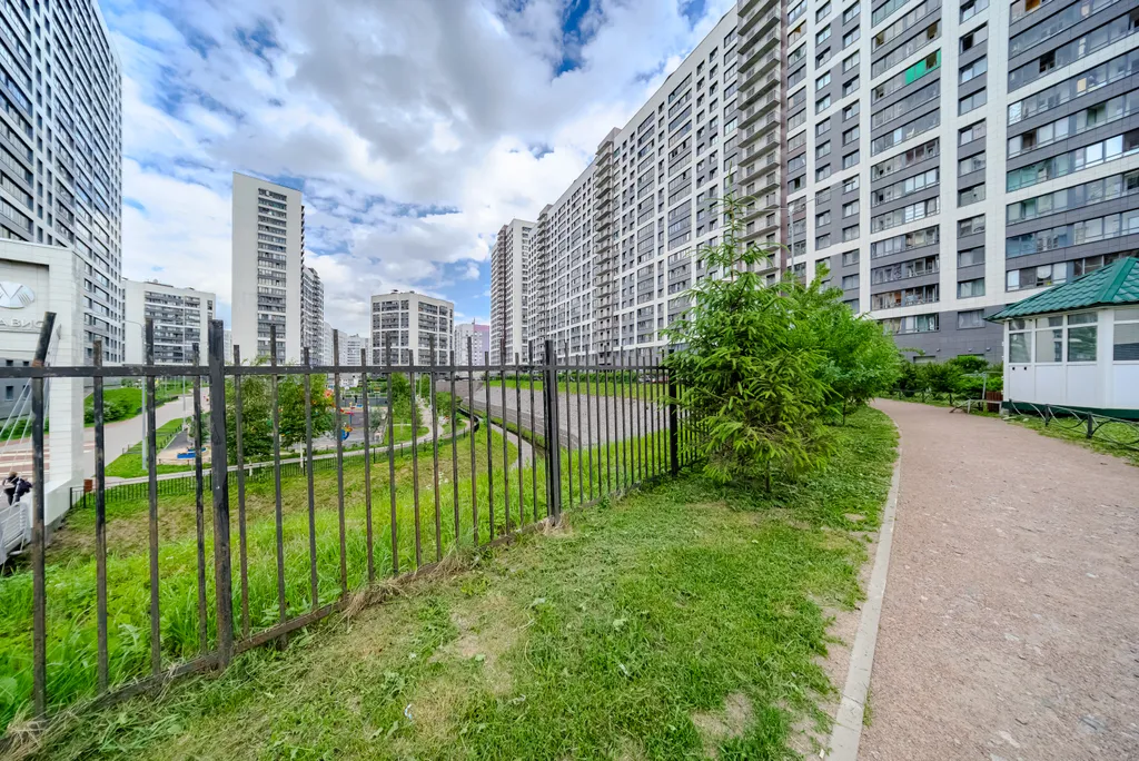 Комфортная студия у метро