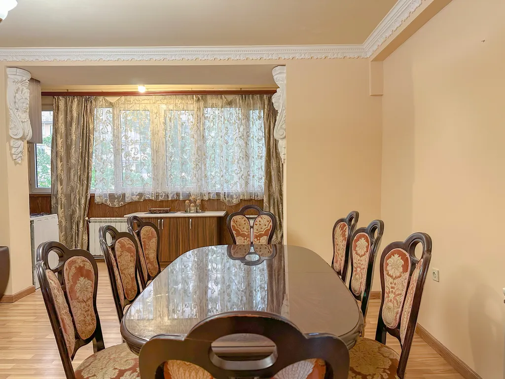 Удобная квартира в старом городе Ереван