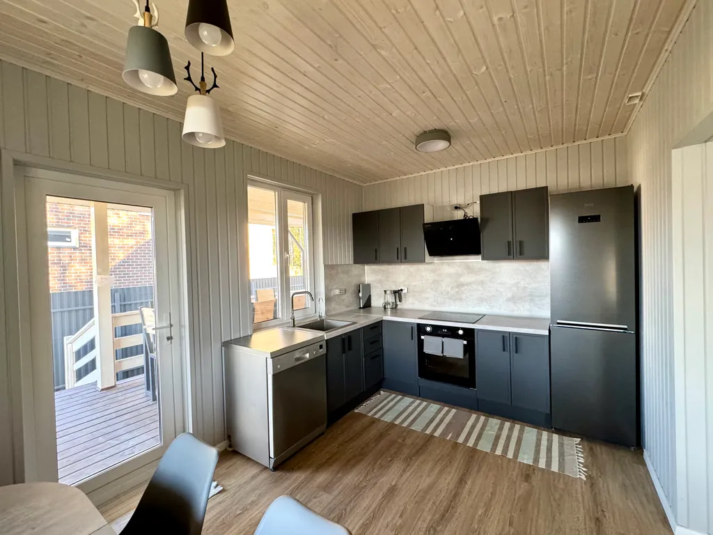 Дом 140 метров на участке 10 соток