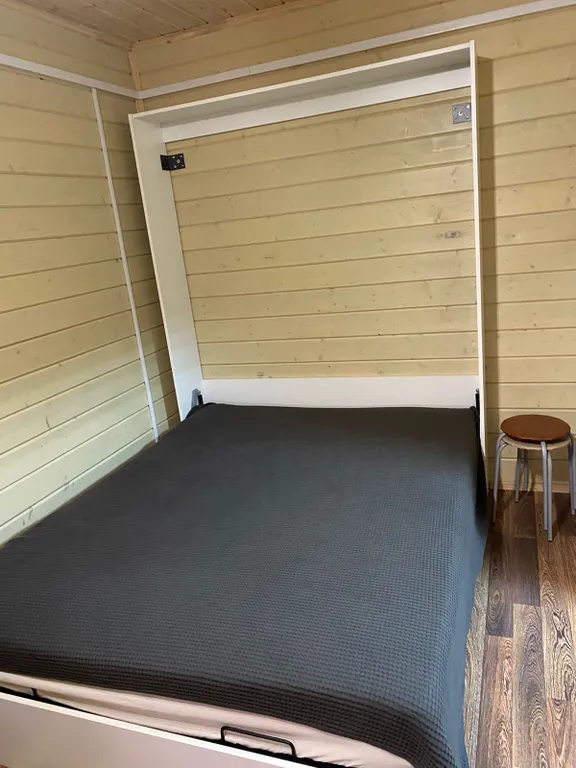 Домик в зоне парка Монрепо