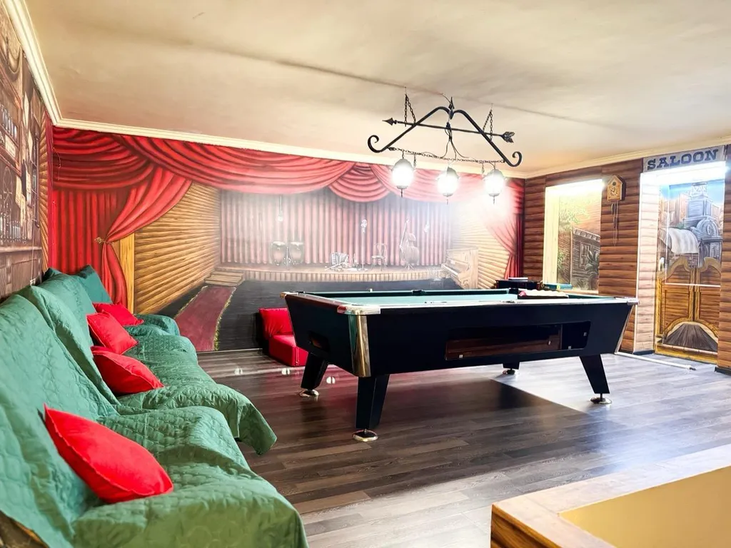 Двухуровневая квартира, бильярд в подарок — аренда посуточно в Рязань