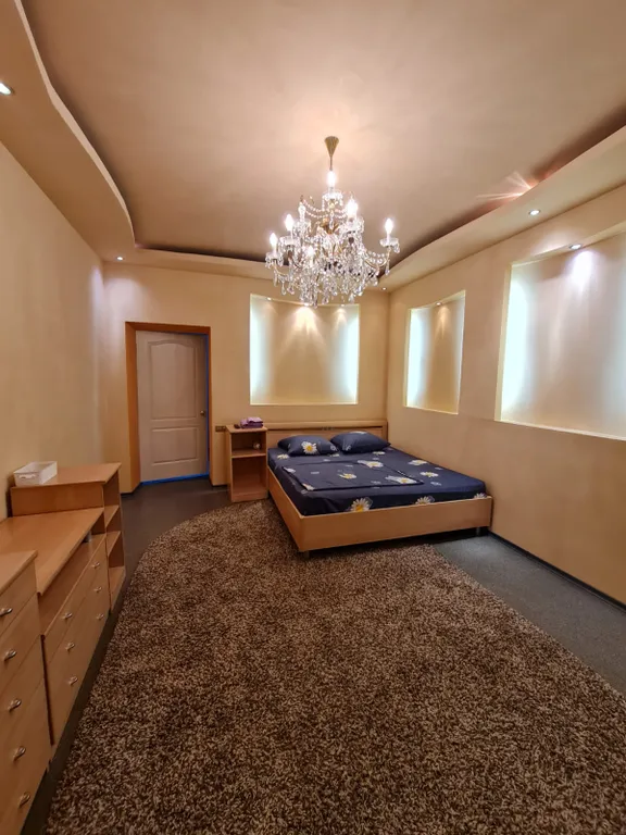 Квартира Сталинка во дворе головного офиса норникеля — аренда посуточно в Норильск