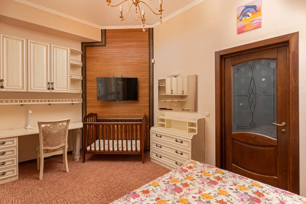 Большая квартира у моря