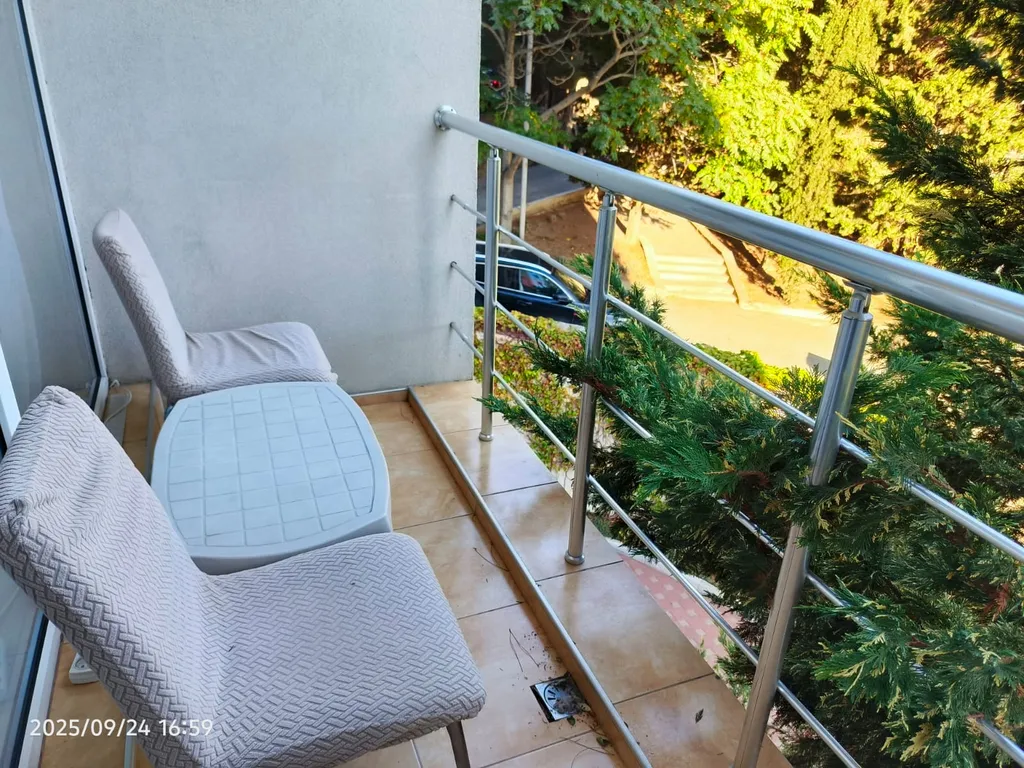 Светлая квартира с хорошим ремонтом в новом доме