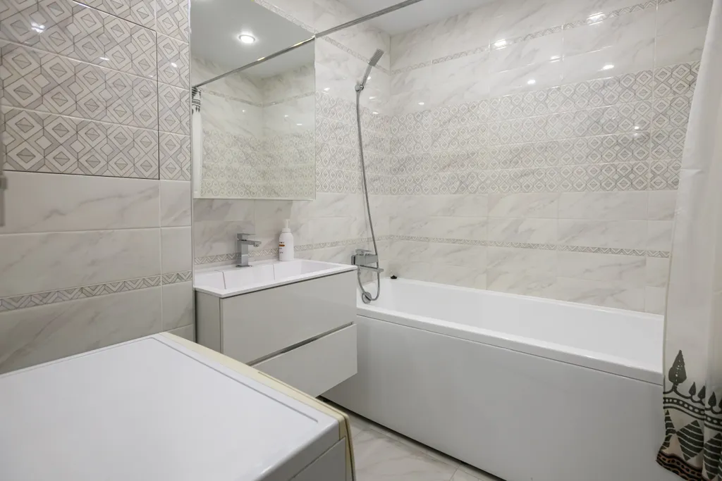 2-комнатная люкс на Энтузиастов