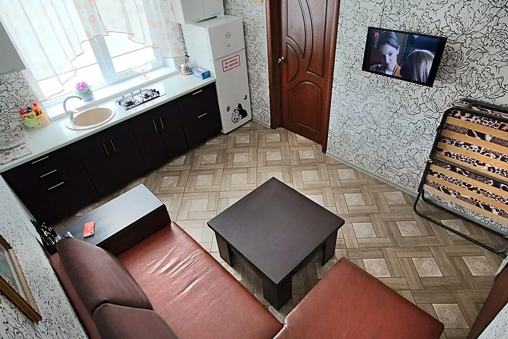 Квартира Однокомнатная квартира в частном двухэтажном доме — Темрюк