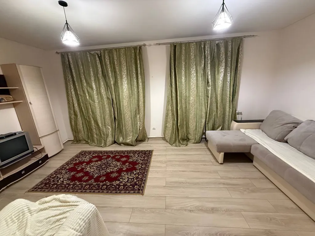 Дом с видом на лес, рядом с рекой Тверцой.