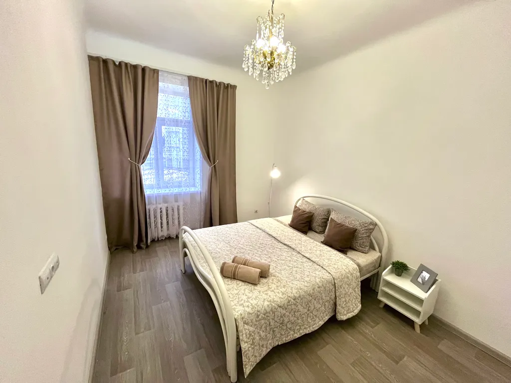 Квартира Апартаменты рядом со Спорткомплексом Центральный — аренда посуточно в Калуга