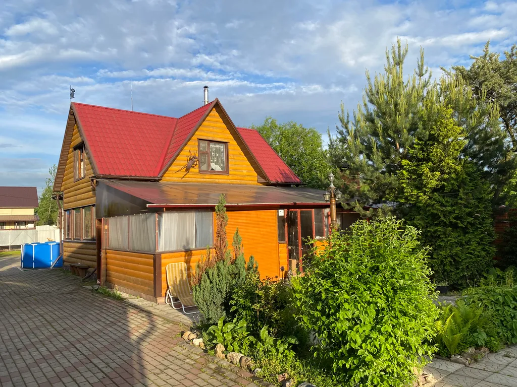 Коттедж Дом бревенчатый с баней — Москва