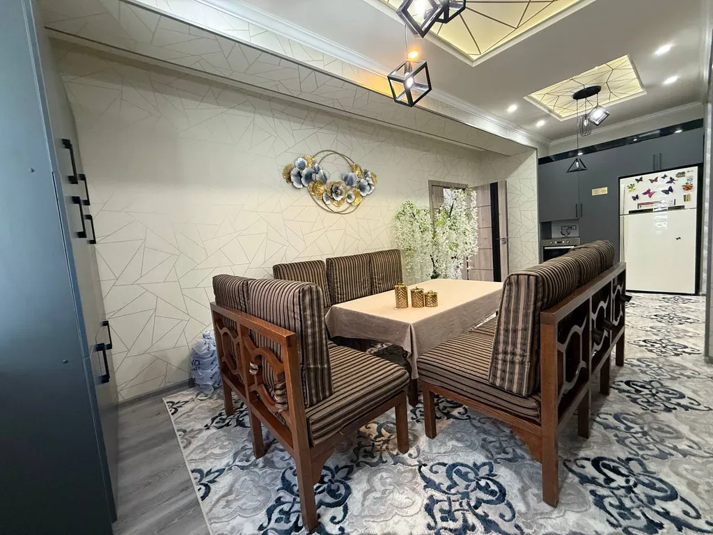 5-комнатная Квартира