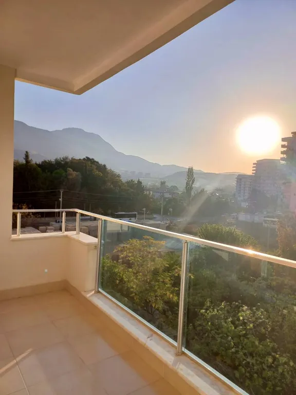 Уютная квартира у моря с видом на горы