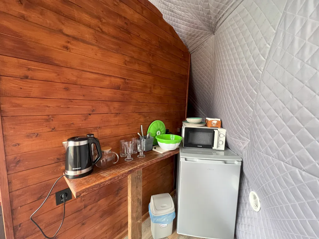 Сфера с подогреваемым бассейном