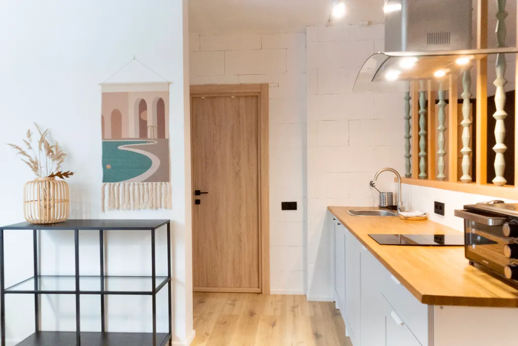 Апартаменты прямо на море, ЖК Светлый мир внутри