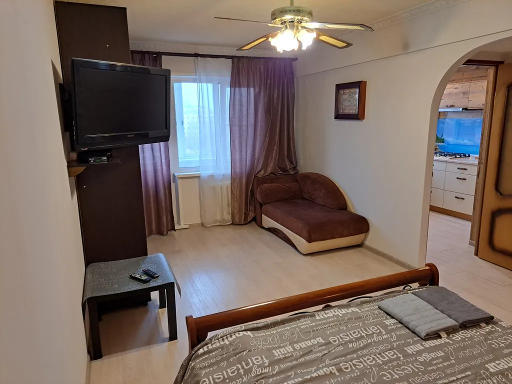 Квартира в центре города с видом на центральную площадь Победы