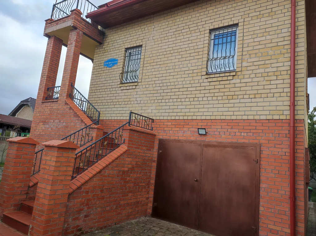 Уютный кирпичный коттедж с баней на дровах и велосипедами для прогулок