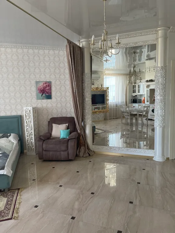 Красивая, уютная студия с видом на Волгу и набережную