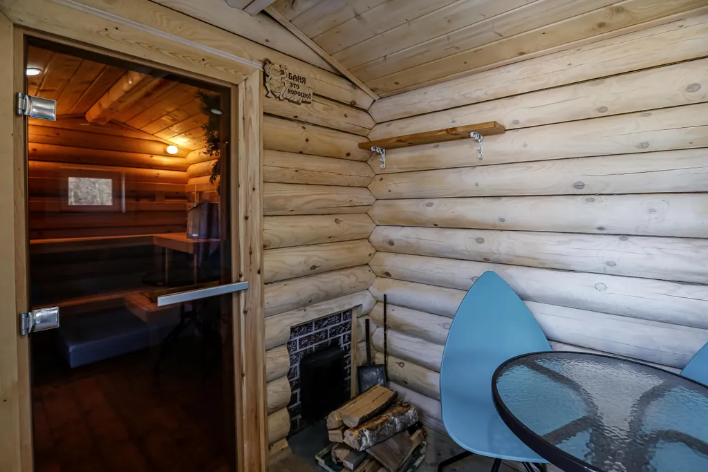 Лакшери изба