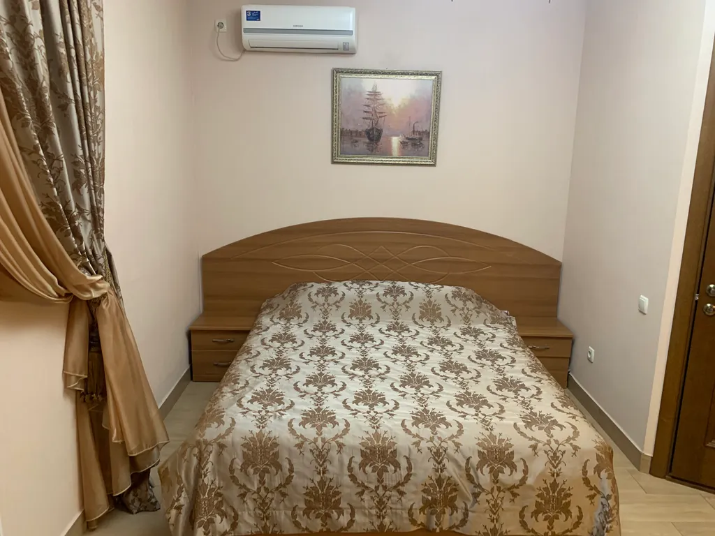 Уютная студия со своим закрытым двориком