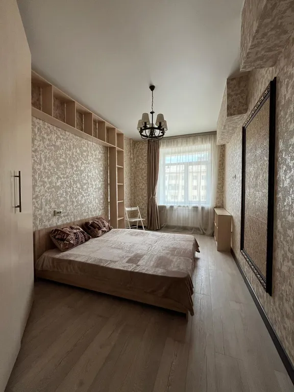 Просторная двухкомнатная квартира в самом центре города — аренда посуточно в Якутск