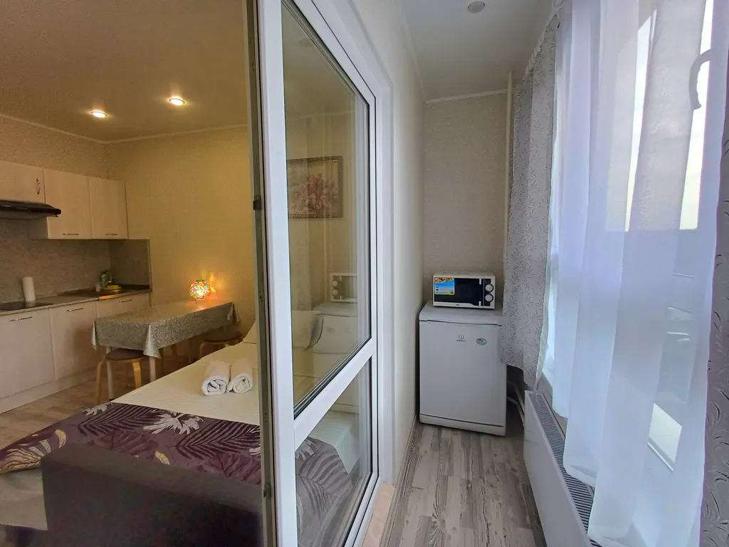 Комфортная и тёплая студия . Свободна сейчас.