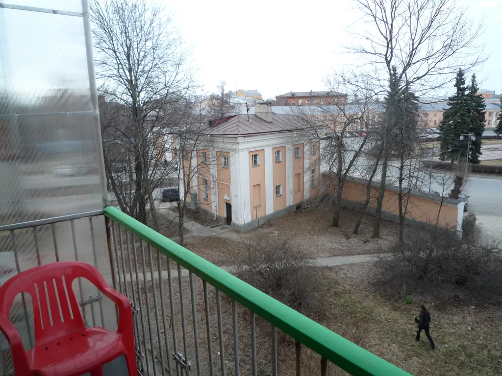 Апартамент в самом центре города с видом на площадь Ленина