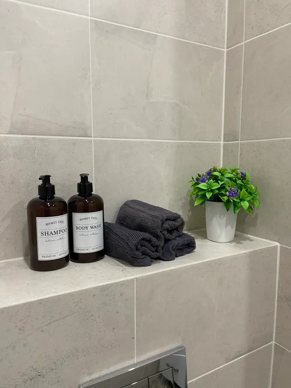 Большая квартира напротив подъемника