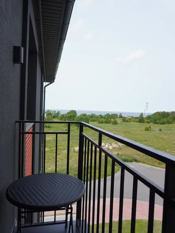 Дизайнерская новая квартира с видом на море