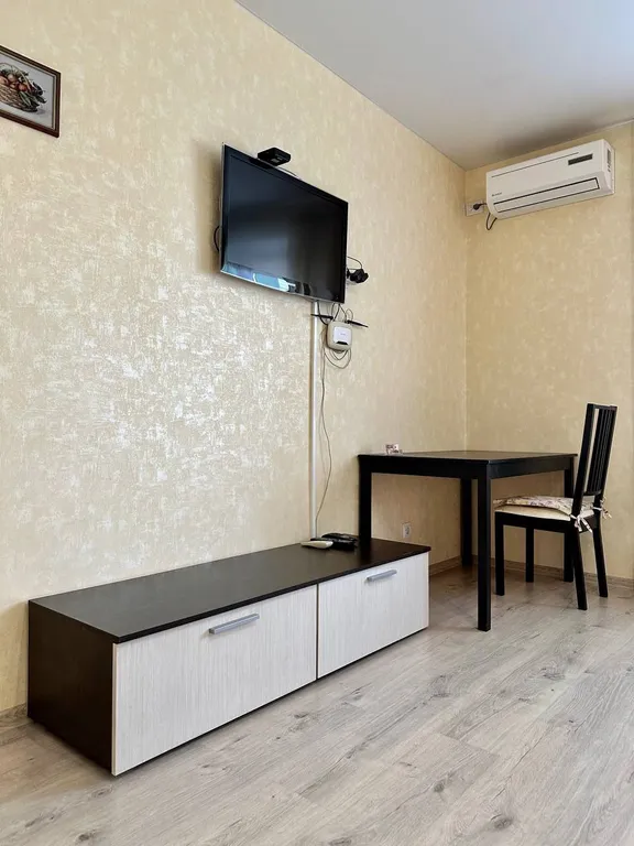 Просторная однокомнатная квартира в спокойном районе города