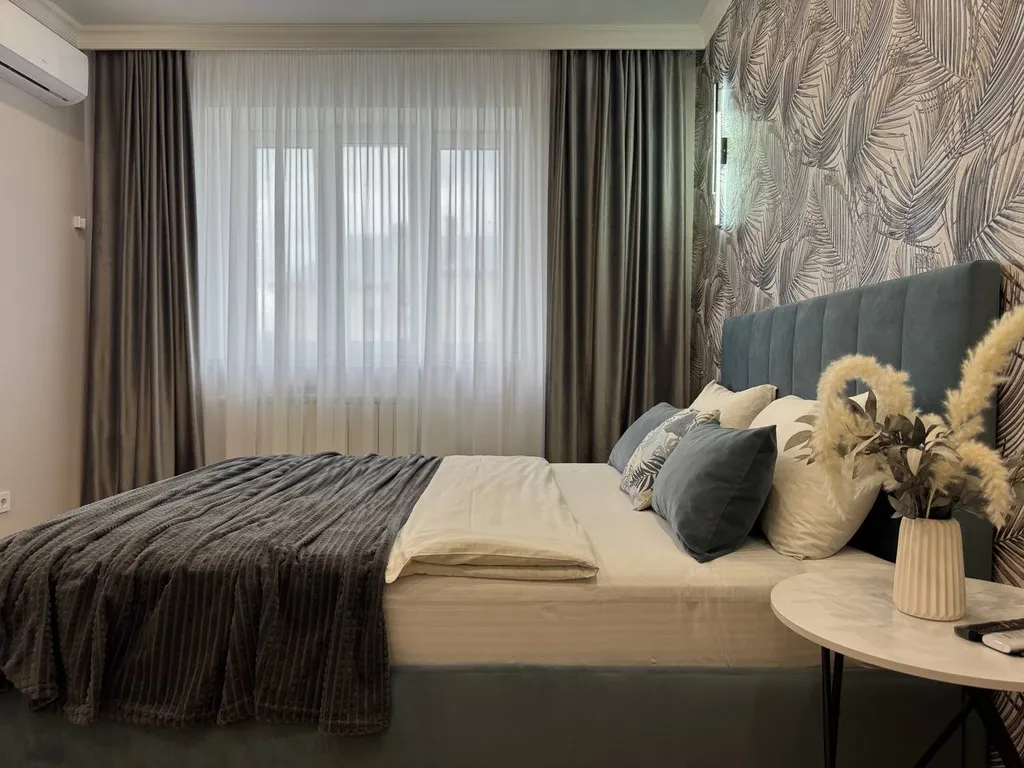 Апартаменты аврора, закрытая парковка, новый ремонт