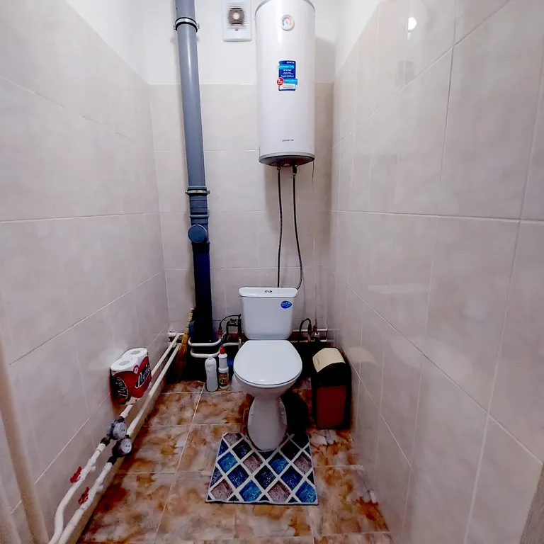 Новая, чистая квартира возле ТРК Космопорт