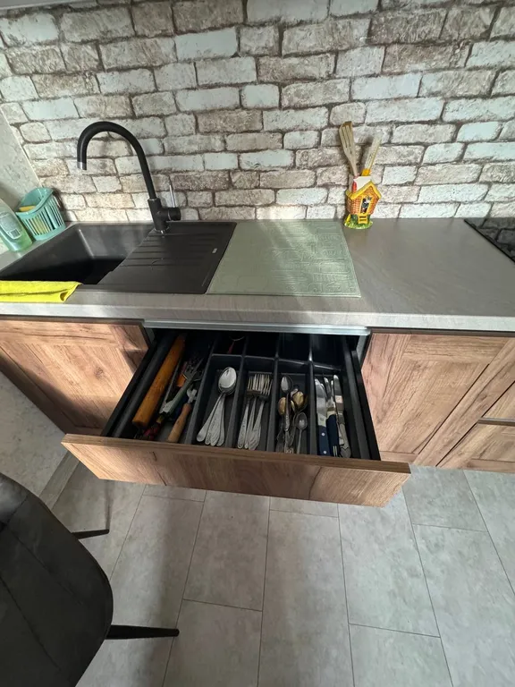 Уютная квартира, возле аквапарка и детской больницей на Гаранькина