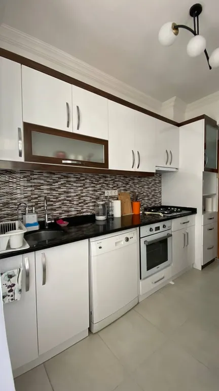 Просторная и светлая квартира у моря