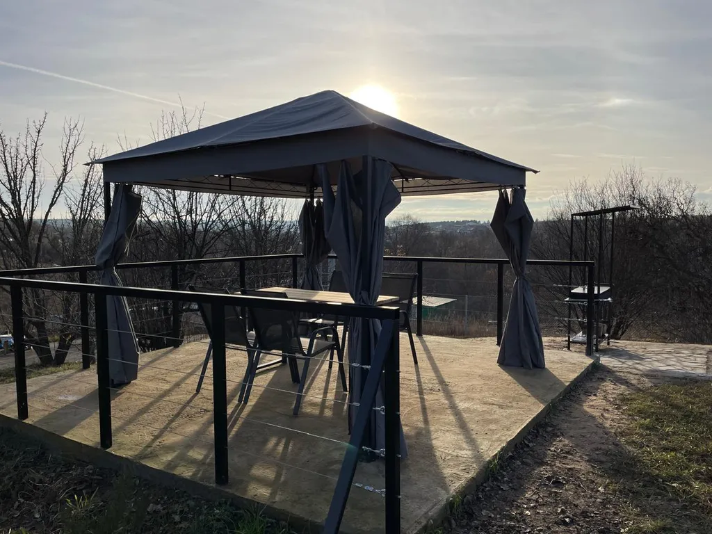 Панорамный дом с террасой