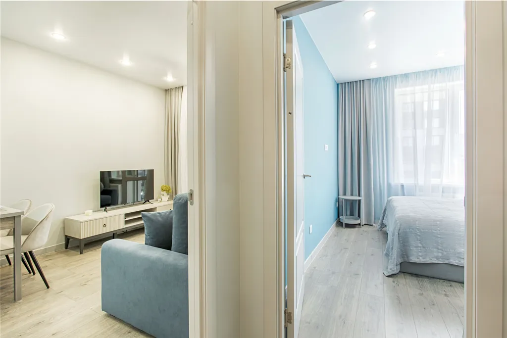 Status House