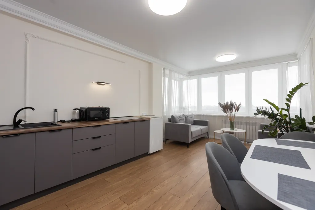 Видовая квартира на 25 этаже в центре города