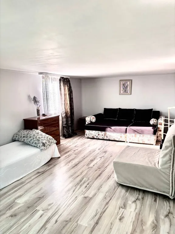 Комната с видом на море